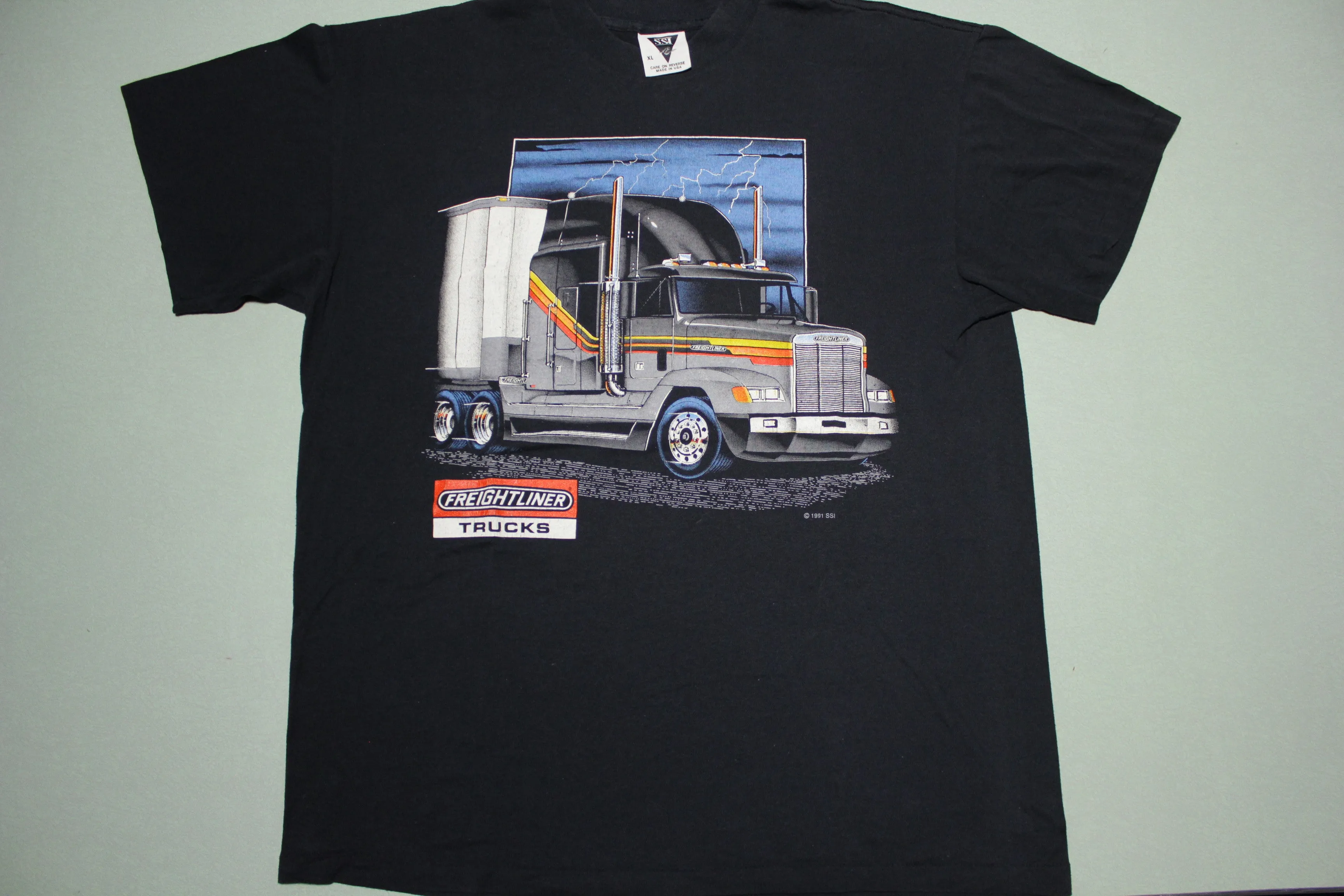 Freightliner Trucks Vintage SSI Teamsters Trucker Single Stitch Made in USA T-Shirt