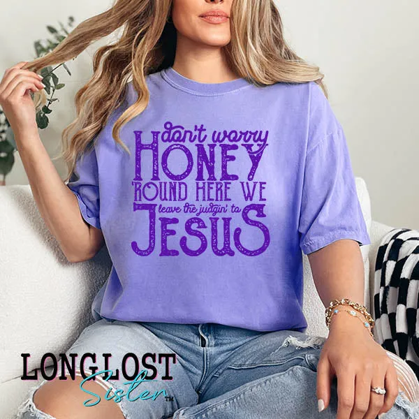 We Leave The Judgin' to Jesus Short Sleeve T-shirt